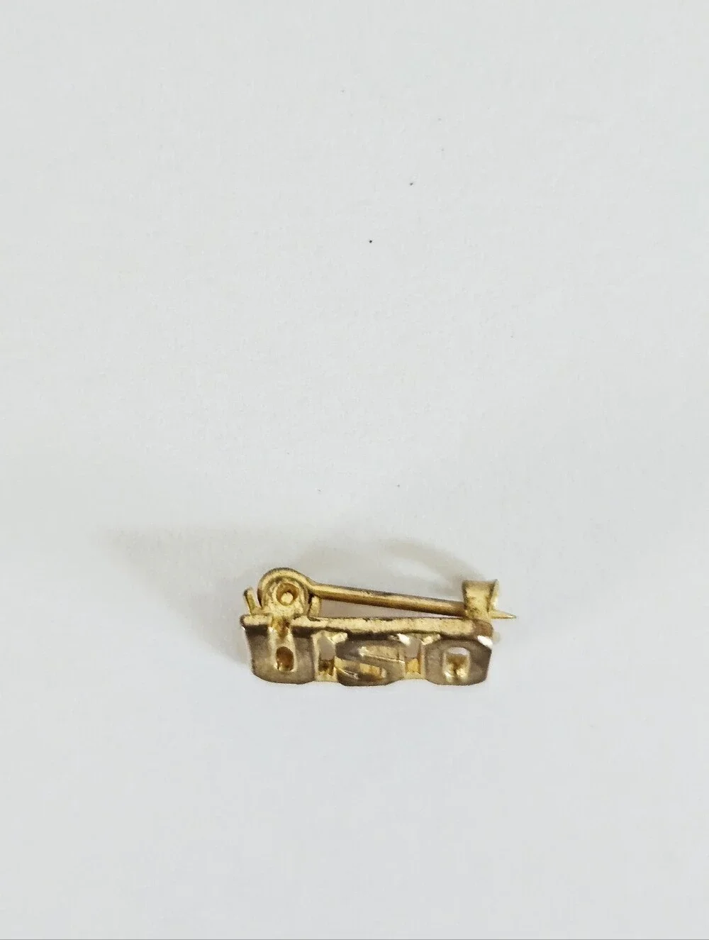 Vintage USO WWII United Service Organizations Gold-Plated Brass Small Lapel Pin